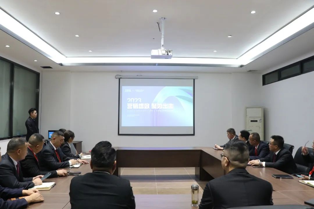 “營銷增效，聚勢出擊”——綠蘋果瓷磚品牌精英特訓營圓滿召開！