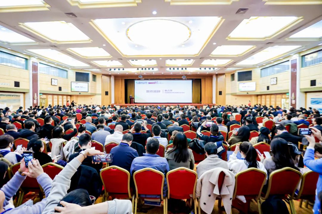 創新引領,榮譽加冕 | 綠蘋果瓷磚榮獲2023年度中國建筑材料流通協會“科學技術獎”